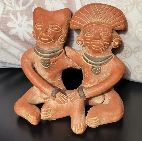 Pre-Columbian Style Mexican Folk Art Aztec Mayan Couple Connected Figurine